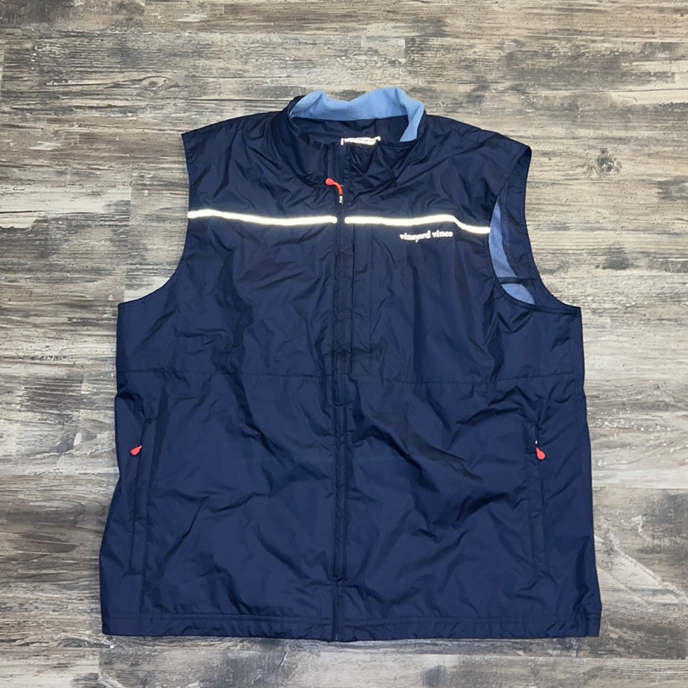 Vineyard vines vest